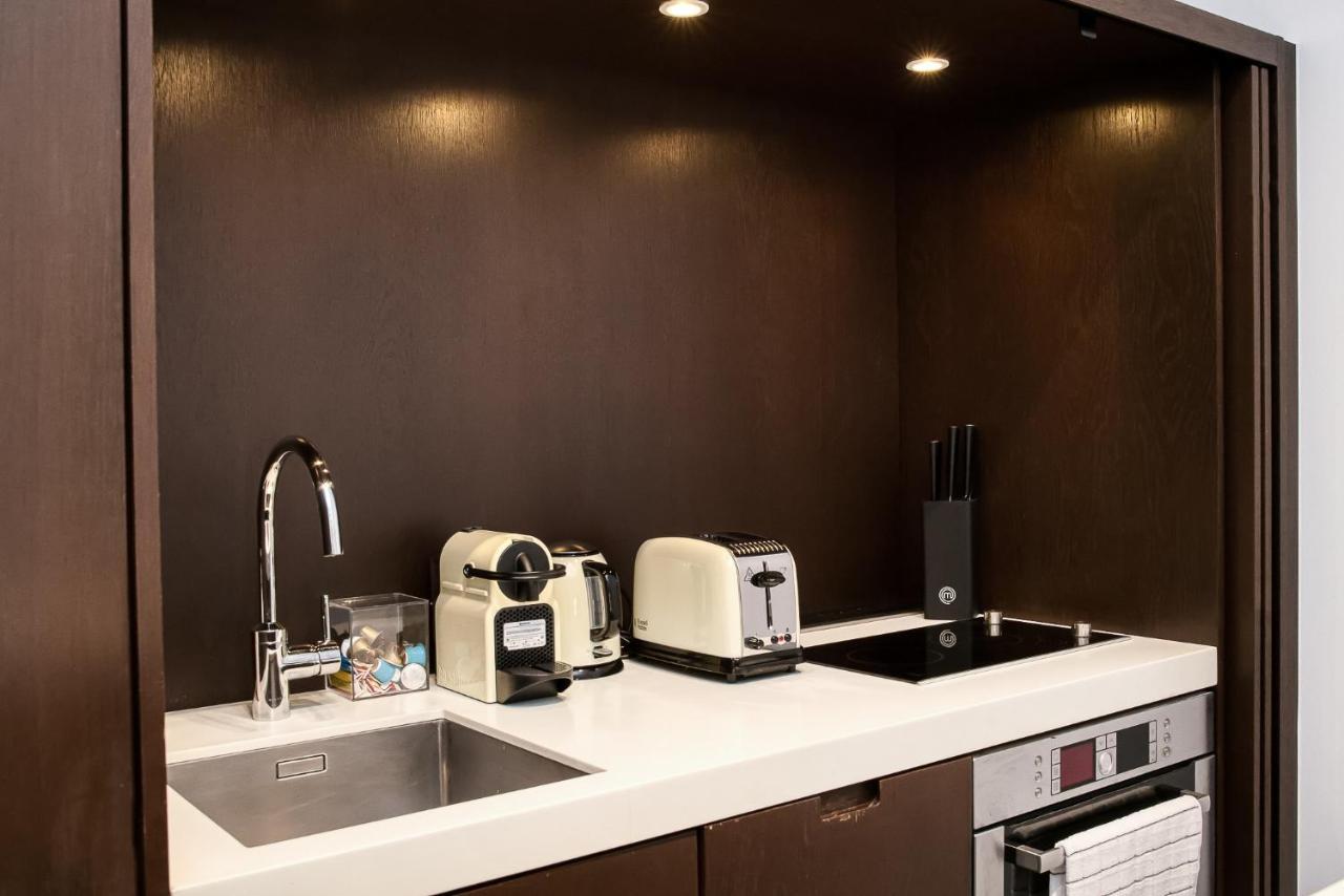 סן טרופז Appartement Place Des Lices Avec Parking מראה חיצוני תמונה